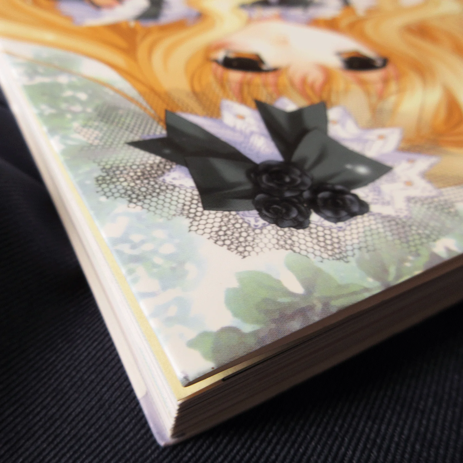 Aoi Kimizuka Illustrations "FRI-FRI" - Image 3