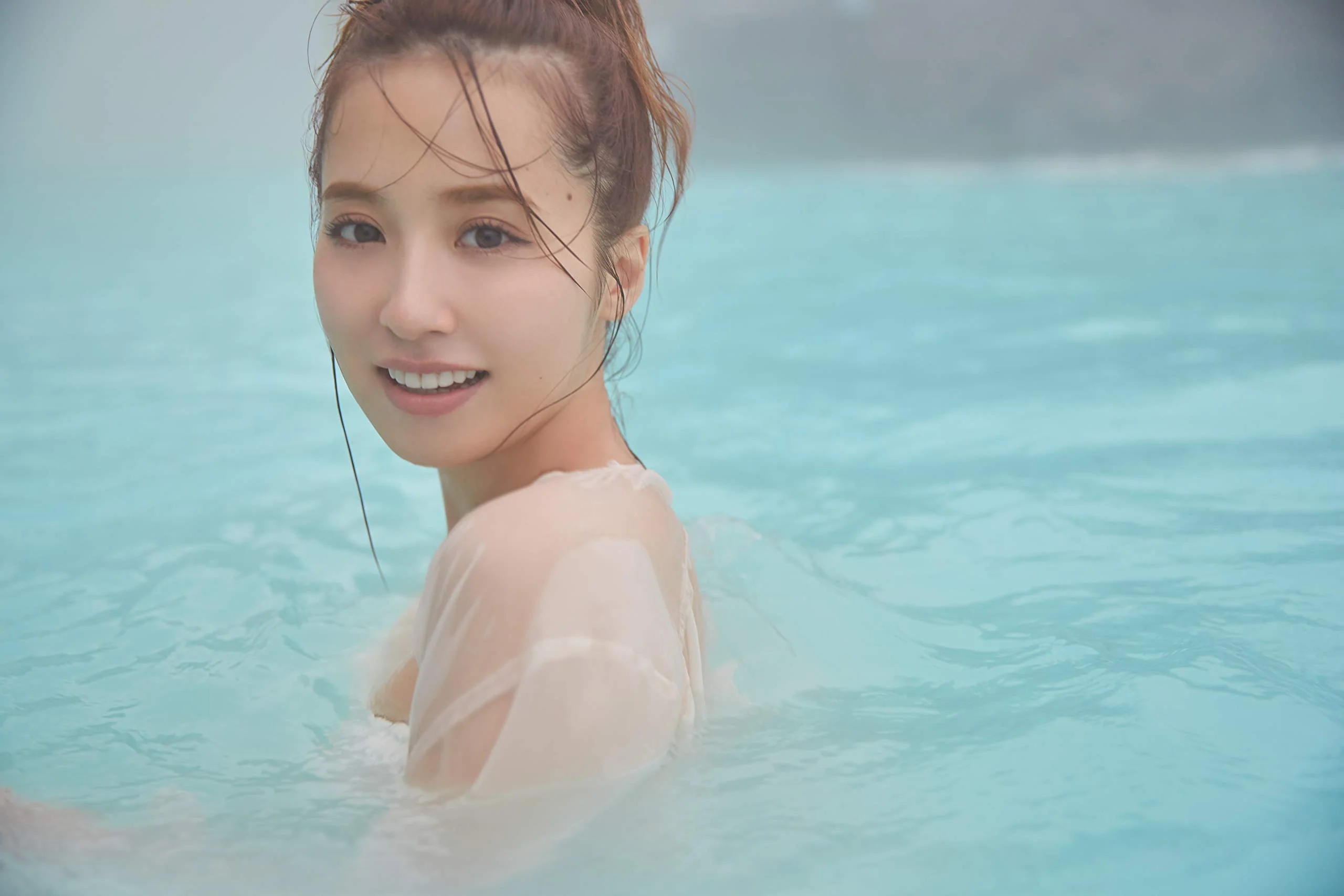Eto Misa Photo Book "Decision" / Nogizaka46 - Image 3
