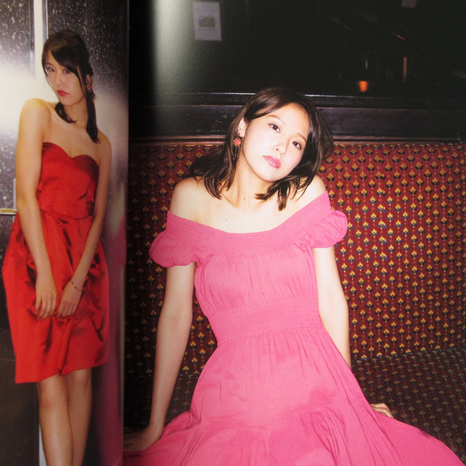 Eto Misa Photo Book 'Hnashi wo kikouka' / Nogizaka46 - Image 10