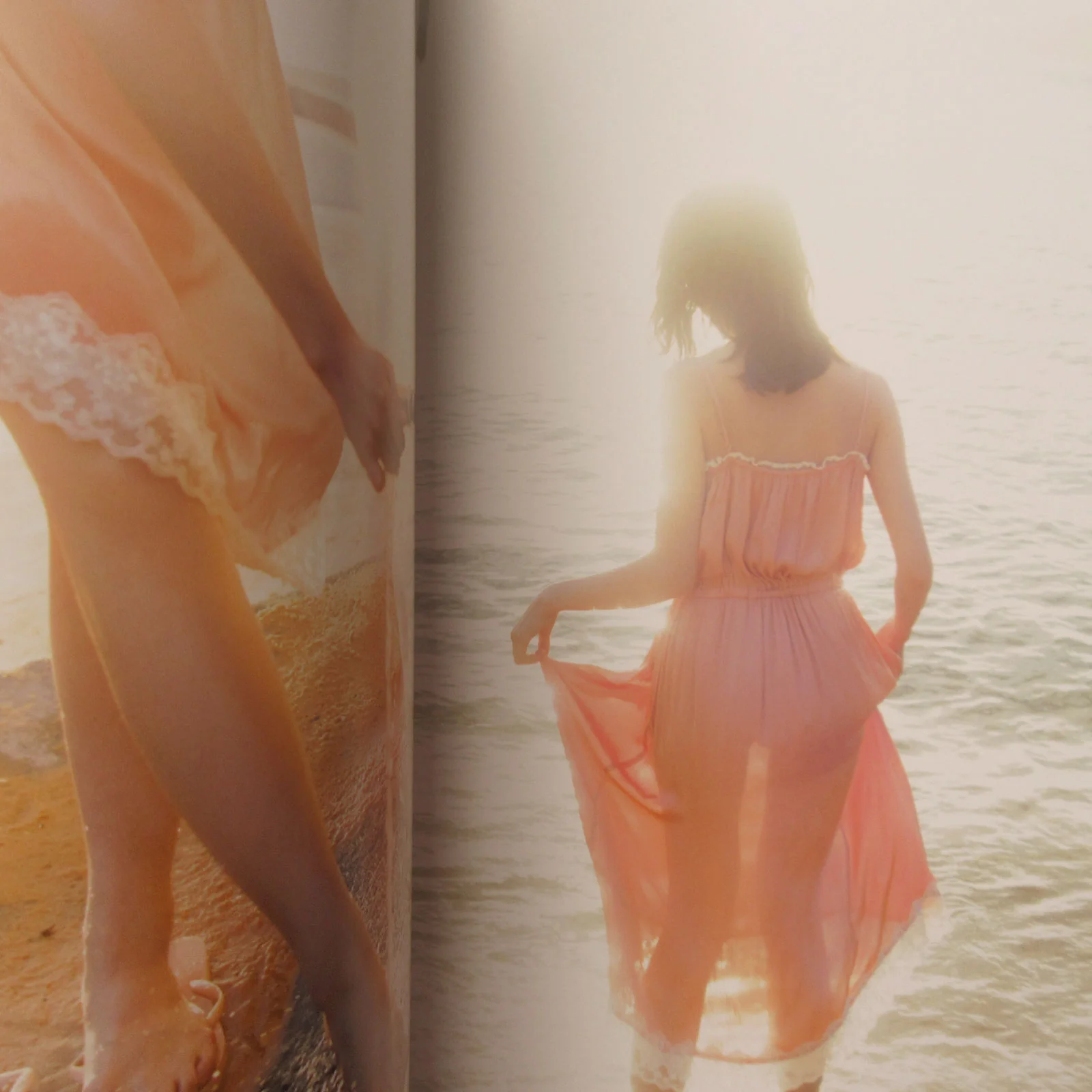 Eto Misa Photo Book 'Hnashi wo kikouka' / Nogizaka46 - Image 7