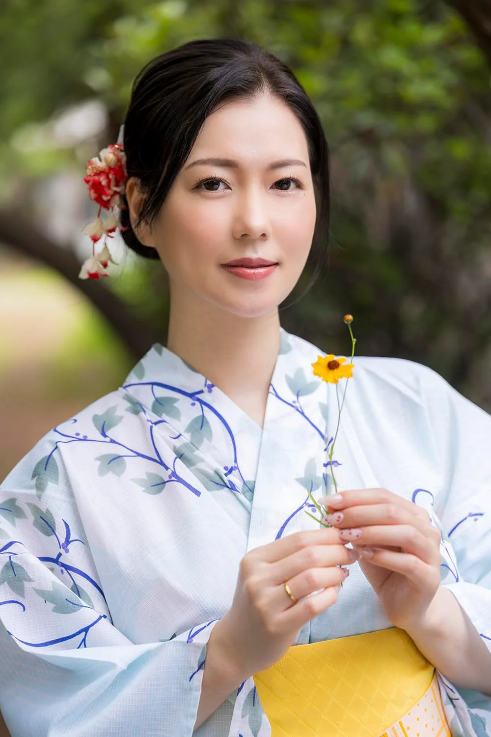 Hikari Misaki Photo Book "start" - Image 2