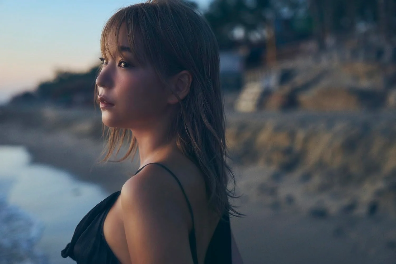 Kanako Takatsuki 1st Photo Book - Image 3