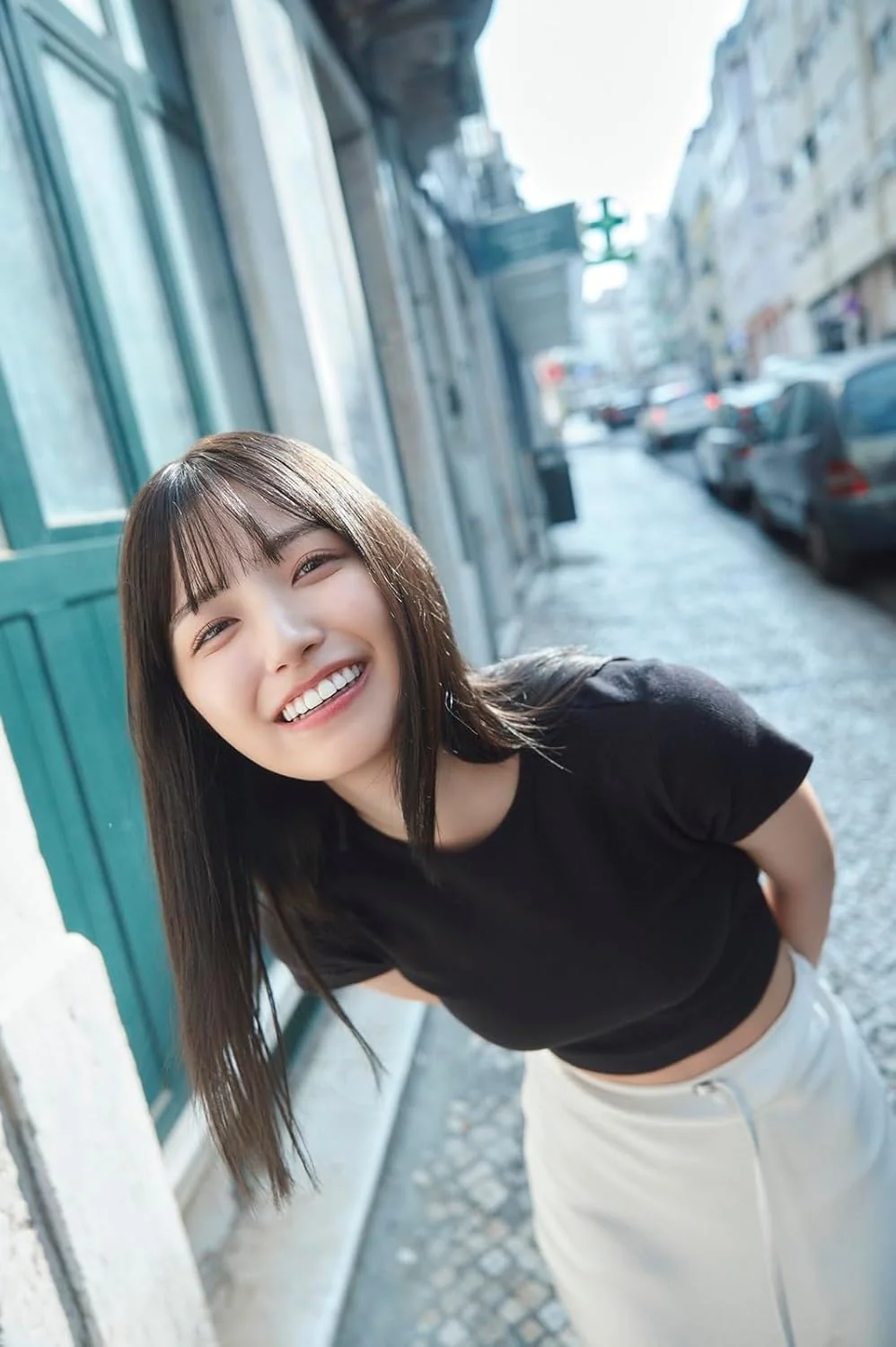 Mao Ioki 1st Photo Book "mirai no tsukurikata" / Nogizaka46 - Image 3