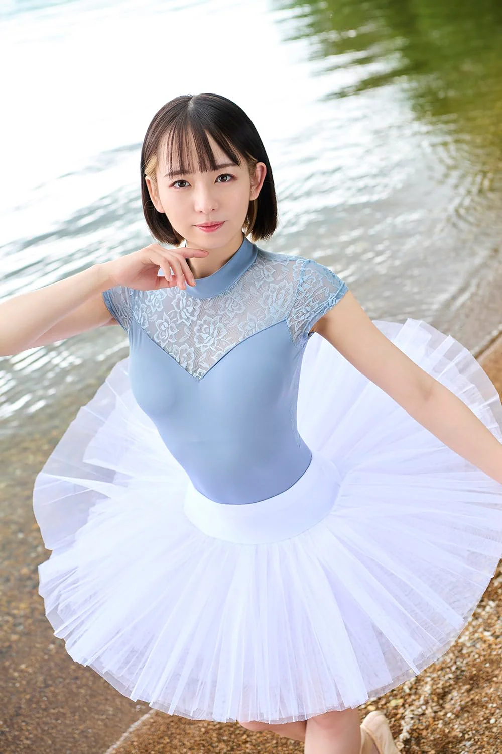 Meisa Nishimoto Photo Book "Souryou" - Image 2