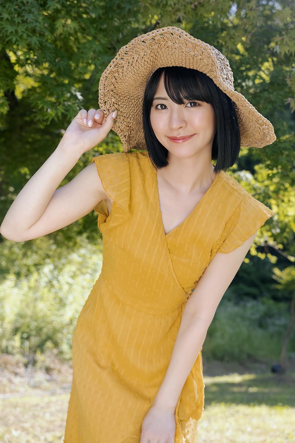 Natsu Tojo Photo Book "kimi to hitonatsu" - Image 3