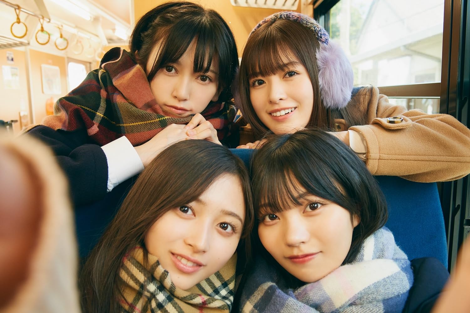 Nogizaka46 5th Generation Photo Book - Image 5