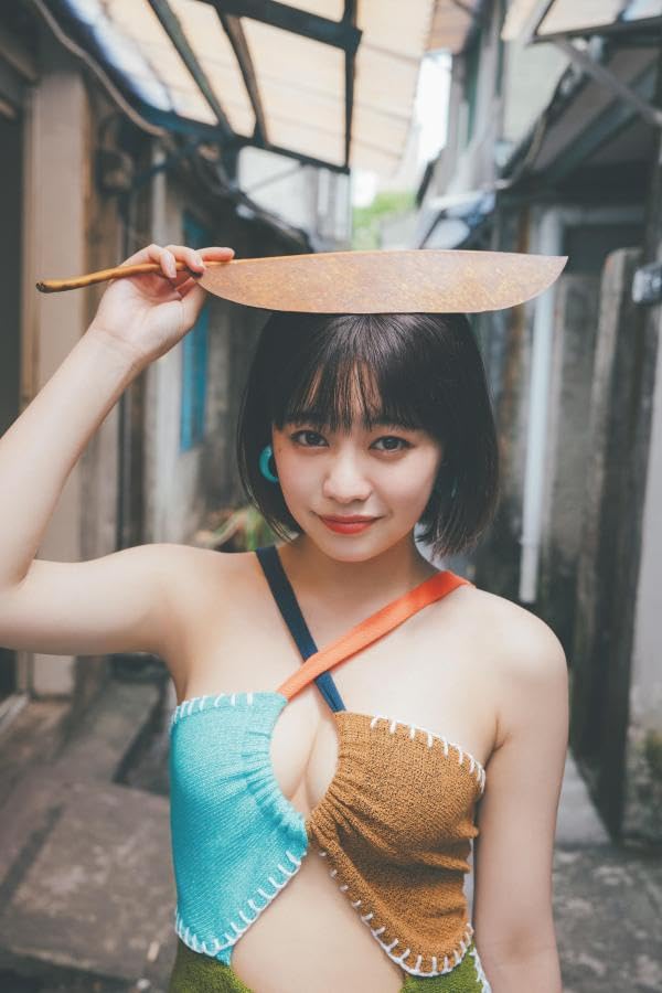 Sakura Kiryu Photo Book "Only" - Image 2