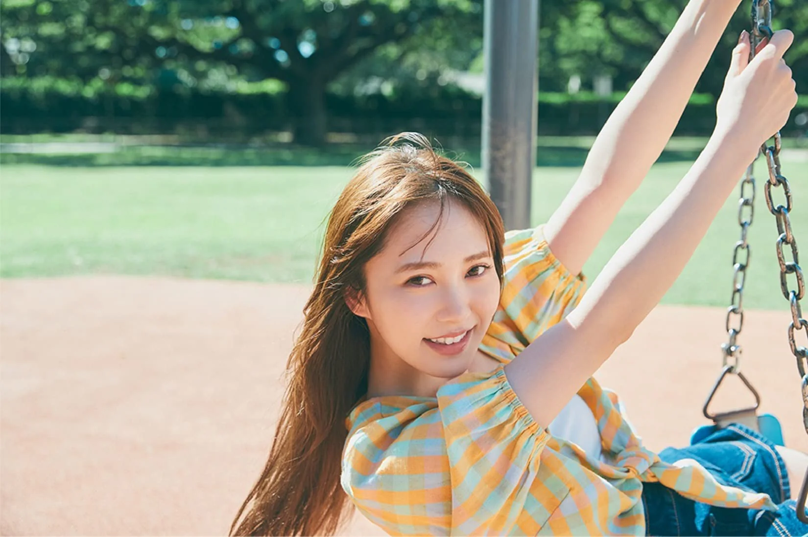 Shiho Kato 1st Photo Book "#Aitai" /Hinatazaka46 - Image 3