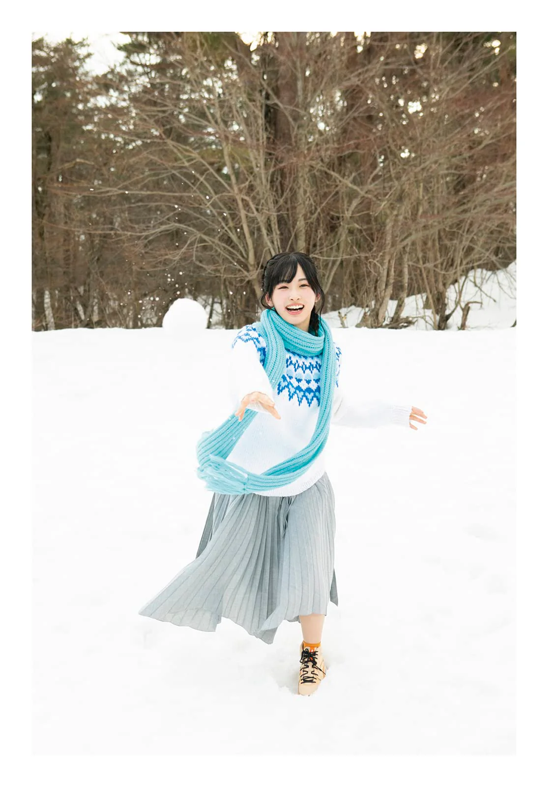 Yuuka Oki 1st Photo Book  / AKB48 STU48 - Image 4